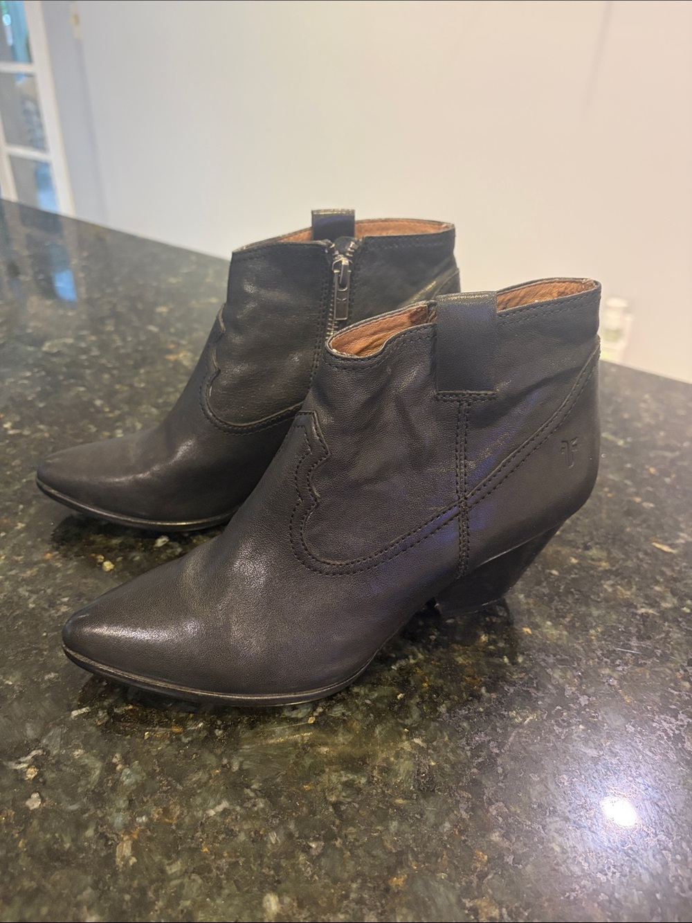 Frye Black Reina Leather Booties - Sz 8